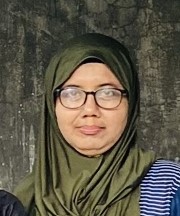 Lucky Ani pemilik Nabila Shop Surabaya